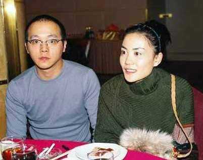 王菲李湘赵雅芝杨澜周涛 再婚女星历任老公大PK