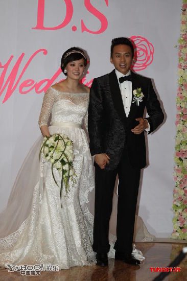 杨幂预产期或是明年5月 未婚大肚女星一箩筐-