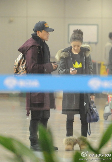 陈思诚佟丽娅连夜回京 录歌筹划婚礼-陈思诚