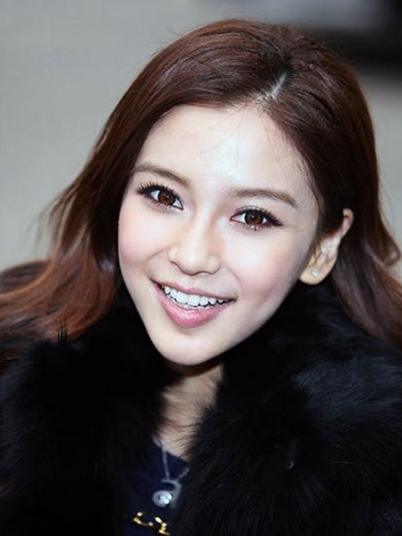 细数娱乐圈的骨感女星