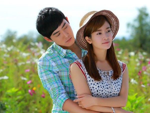 细数娱乐圈的骨感女星