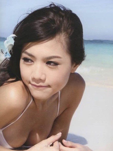 细数娱乐圈的骨感女星