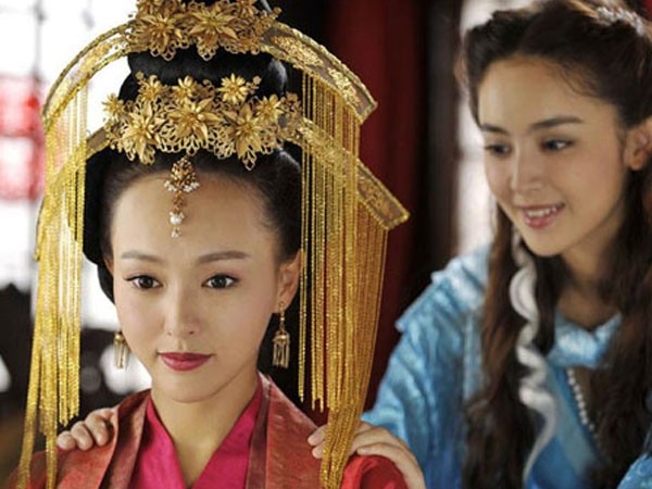 细数娱乐圈的骨感女星