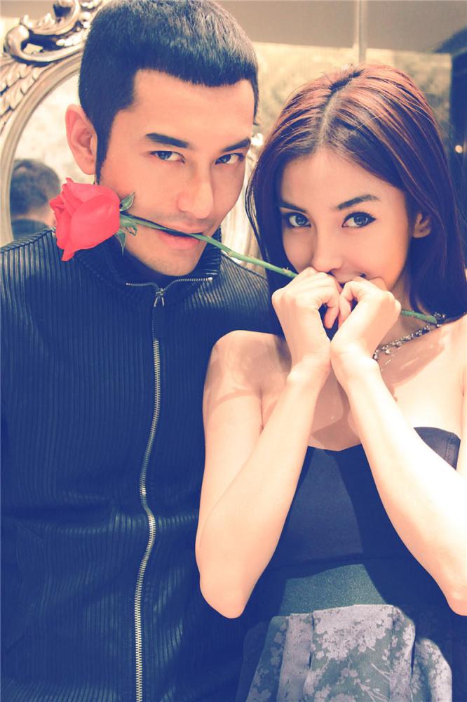 angelababy黄晓明公开恋情 明星情侣浪漫写真比拼