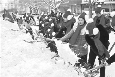 我省注册志愿者已达215万 不打游击变身正规军