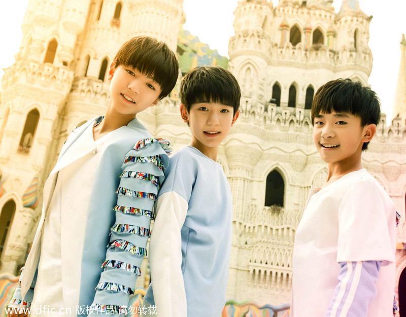 重庆初中生TFBoys组合爆红