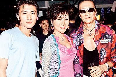 吕丽萍宋丹丹吴孟达 盘点至少离过两次婚的明星