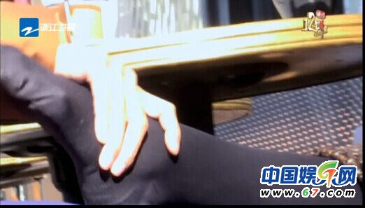 谢霆锋范冰冰暧昧画面全揭秘 男方太矮遭嫌弃