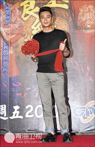 霍建华怕被遗忘 返台感动粉丝接机-粉丝|不错|剧