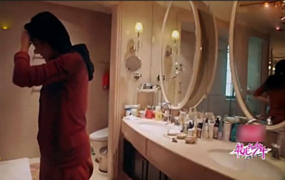 揭明星私宅:华晨宇多套别墅 王中磊享私人电梯