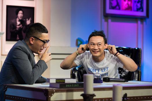 陈奕迅:我就是很好色 与何韵诗激吻有点过火-陈