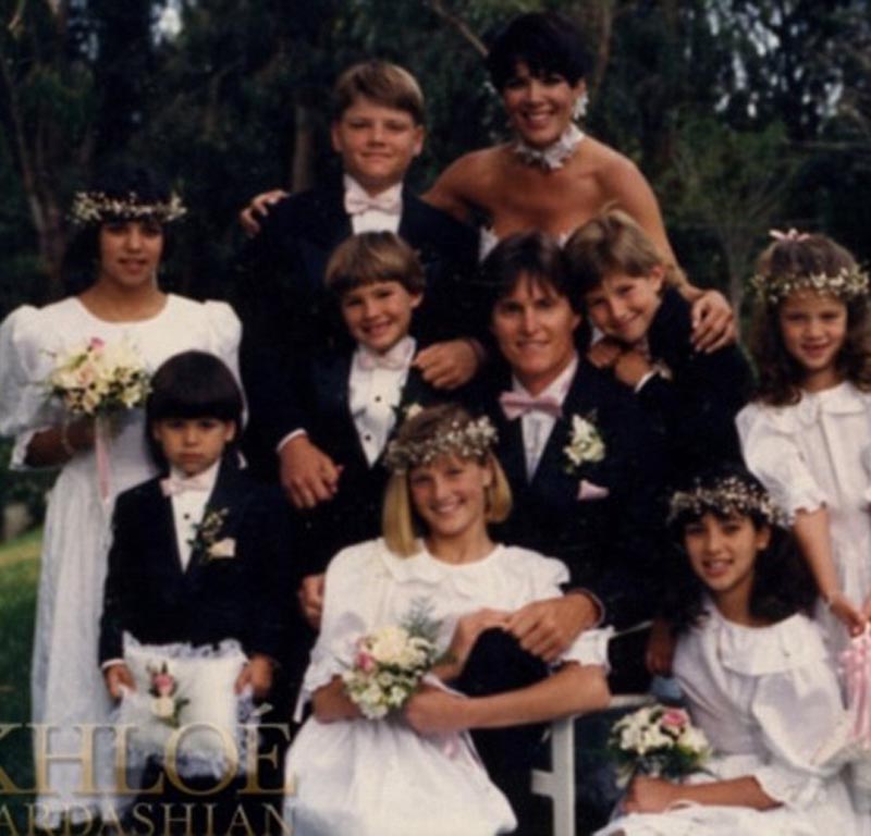 爱裸的 卡戴珊家族 :母女齐上阵-的卡| 卡戴珊|家族 