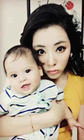 李思思图片:李思思怀孕(2)图片 网曝央视女主播李思思怀孕 图片 31k 355x588