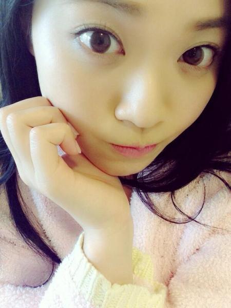 日本举行少女自拍大赛 造型奇葩尺度火辣性感