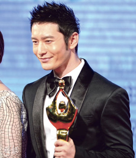 黄晓明希望40岁前结婚 想与Angelababy生女儿