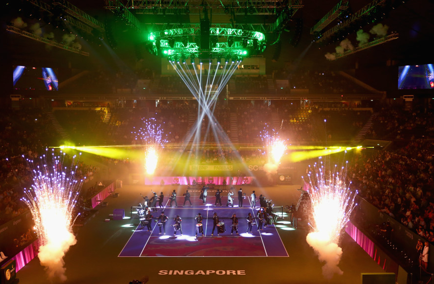 WTA年终总决赛 李娜亮相为比赛开球-李娜|亮相