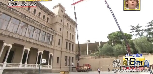 逆天!梅西再破世界纪录 停18米极坠球再颠(图)