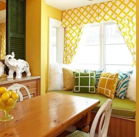 飘窗的最新设计 7453992_467555.jpg