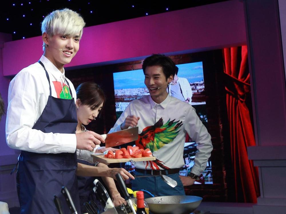 《有一个地方》首映 老徐:我们是吴亦凡亲妈粉