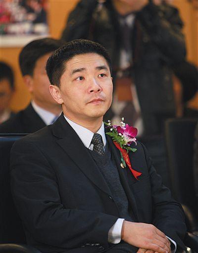 反腐影响国企中石油员工:希望还有年终奖-国企