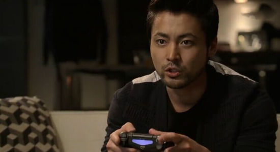playstation4新广告片:山田孝之再逃班只为玩游戏