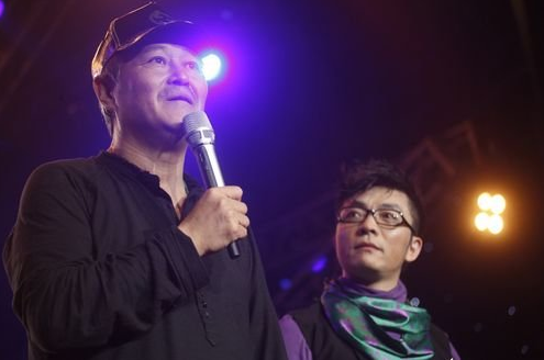 本山暴瘦30斤徒弟汤潮心疼掉泪-赵本山,|师父|