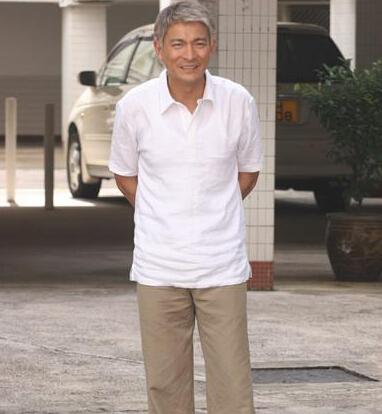 吴亦凡鹿晗海清舒淇 谁HOLD时尚<em>奶奶灰</em>-舒