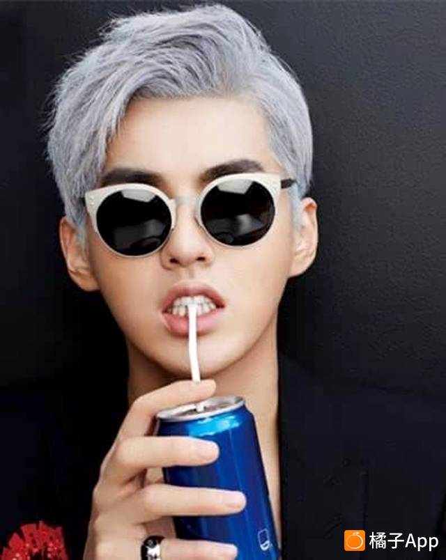 她们不是明星 实际行动告诉 <em>奶奶灰</em> 你也可以-