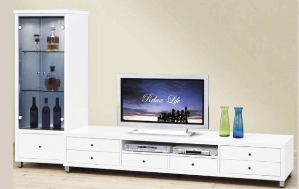 来一款纯白电视柜装扮简洁空间