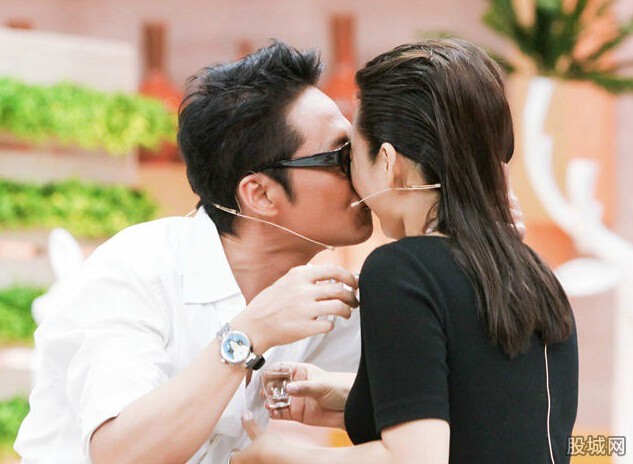 马景涛醉后几度失控强吻宁静 嘴对嘴亲上了-马