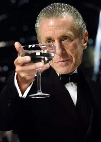 NBA总决赛G6赛后PS图:大家一起来自拍-勒布