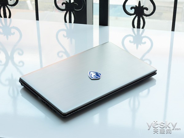 打造中端玩家的游戏梦想 魔法师游戏本评测