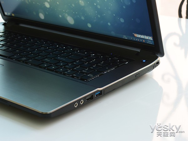打造中端玩家的游戏梦想 魔法师游戏本评测