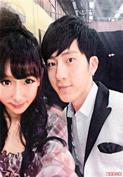 井柏然直言反感与郑爽绯闻 荧幕初吻给了ange