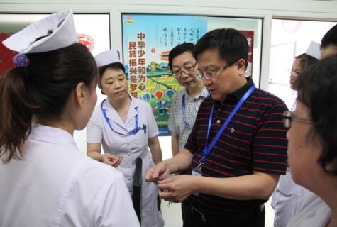 哈尔滨市第一医院在哈市率先使用移动护理信