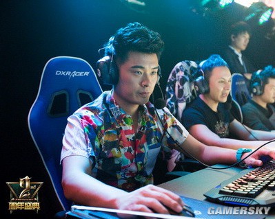 陈赫投身电竞圈能赚多少钱 张子萱微博取关且