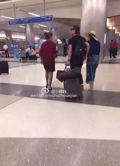 <em>章子怡</em>汪峰现身洛杉矶 <em>章子怡</em>疑赴美<em>待产</em>-<em>章子</em>