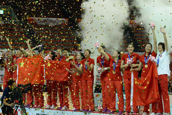 中国女排夺冠 郎平或将大婚未婚夫为鉴宝师(多