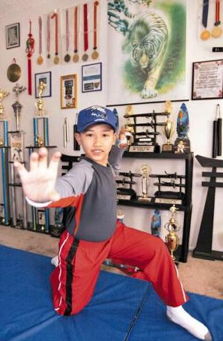 7岁男孩当股东 盘点那些嚣张的熊孩子们-7岁