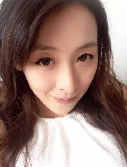 吉林建大女神级学霸老师颜值爆表 皮肤白皙身材高挑[墙根网]