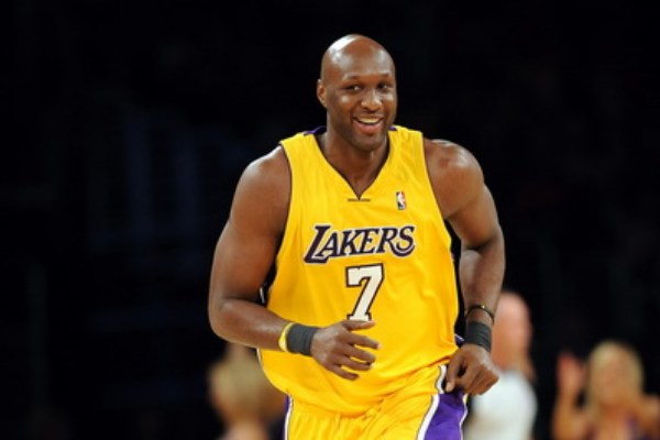  曝奥多姆 已经 脑死亡 !卡戴珊情绪出现崩溃-奥多