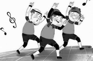 广场舞大妈徒手推车 地盘之争何时休?-广场舞大妈