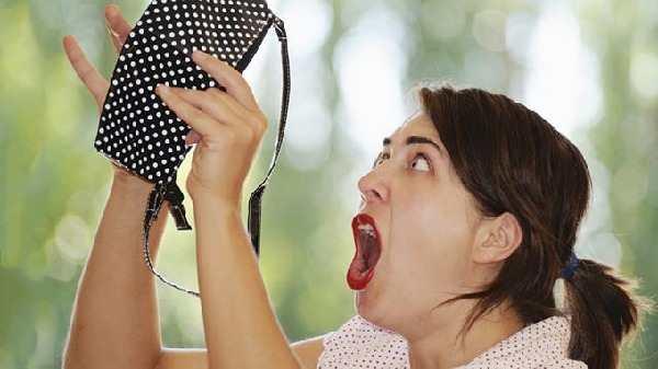 英语热词:年底又要“哭穷”了 Poor mouth--东北网教育