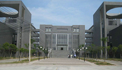 有谁知道江苏那边有什么好的一专(医学类或是