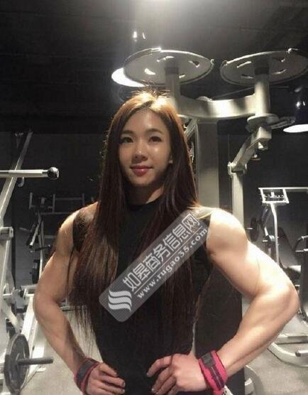 韩国反差萌金刚芭比走红萝莉脸肌肉视频女拥魔鬼挖掘机动画图片