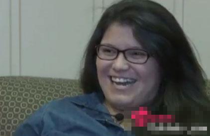  子宫内胎儿自打脸  网友:是在练七伤拳?--东北网