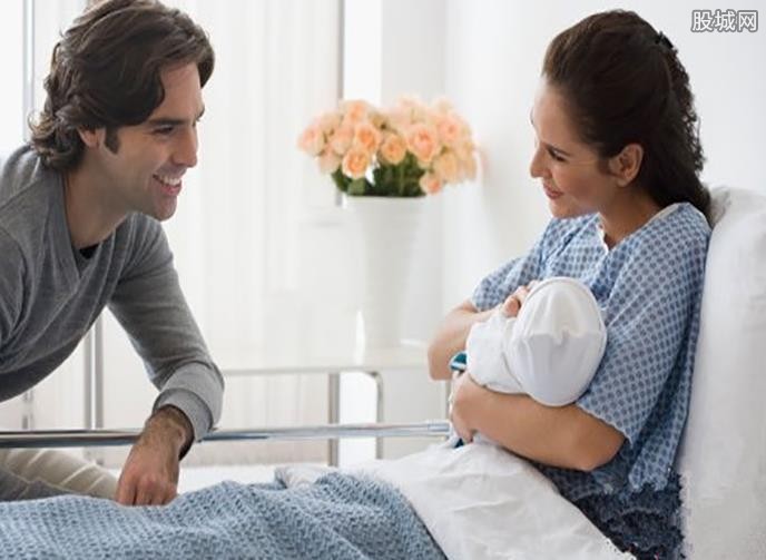  儿媳月子婆婆怀孕  关系凌乱孙子变哥哥令人惊