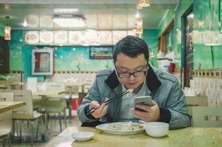 斗鱼TV等直播平台涉嫌传播黄赌内容被查 将建