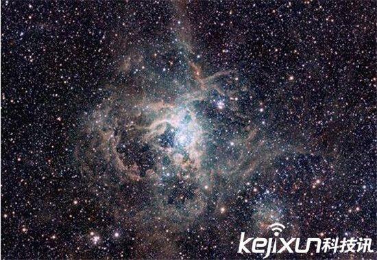 NASA公布宇宙最新消息 蜘蛛星云与新生恒星-