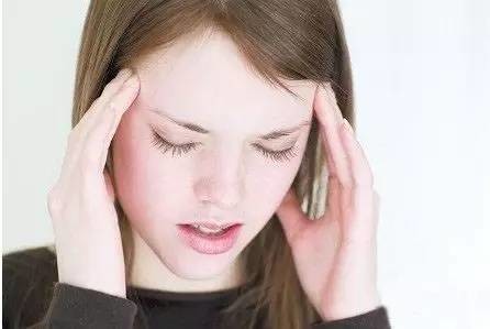  听到  烤红薯 ,女孩在教室里 晕倒 .-高考| 烤红薯 |教